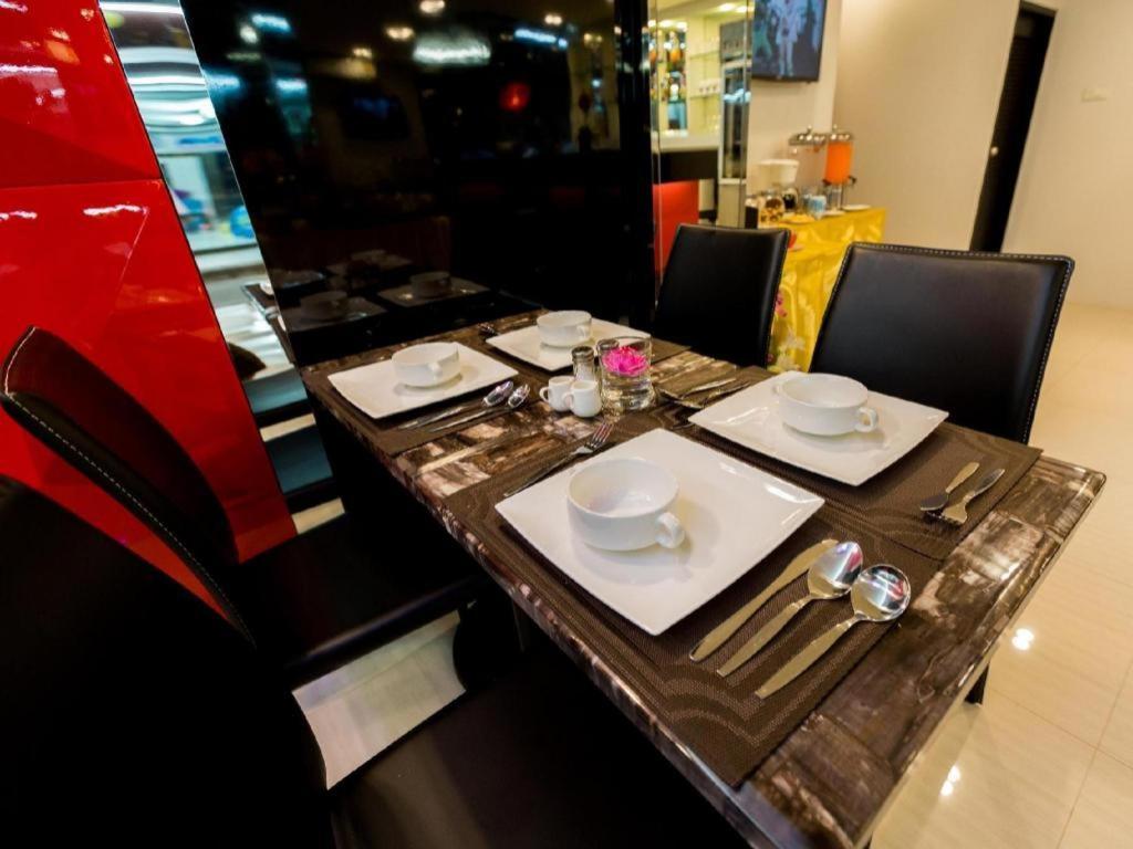 Euro Luxury Pavillion Pratunam Bangkok Kültér fotó