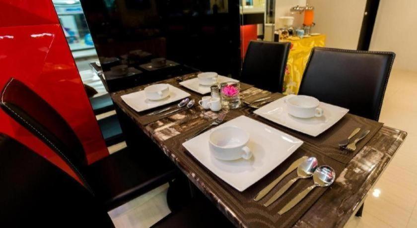 Euro Luxury Pavillion Pratunam Bangkok Kültér fotó